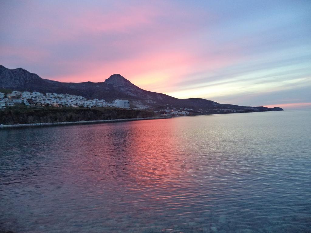 Reyhan Hotel Karaburun  Exteriér fotografie