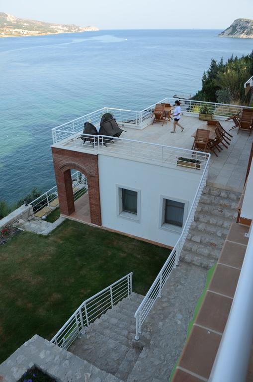 Reyhan Hotel Karaburun  Exteriér fotografie