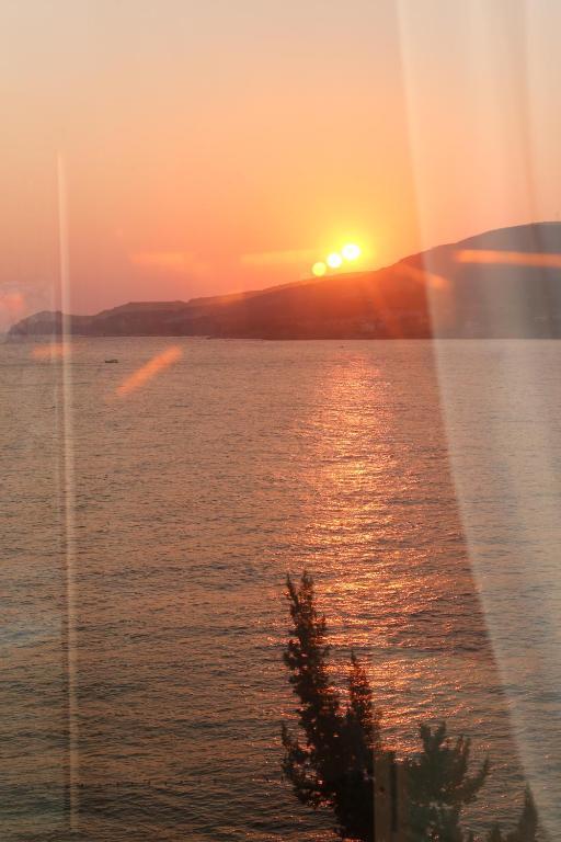 Reyhan Hotel Karaburun  Pokoj fotografie