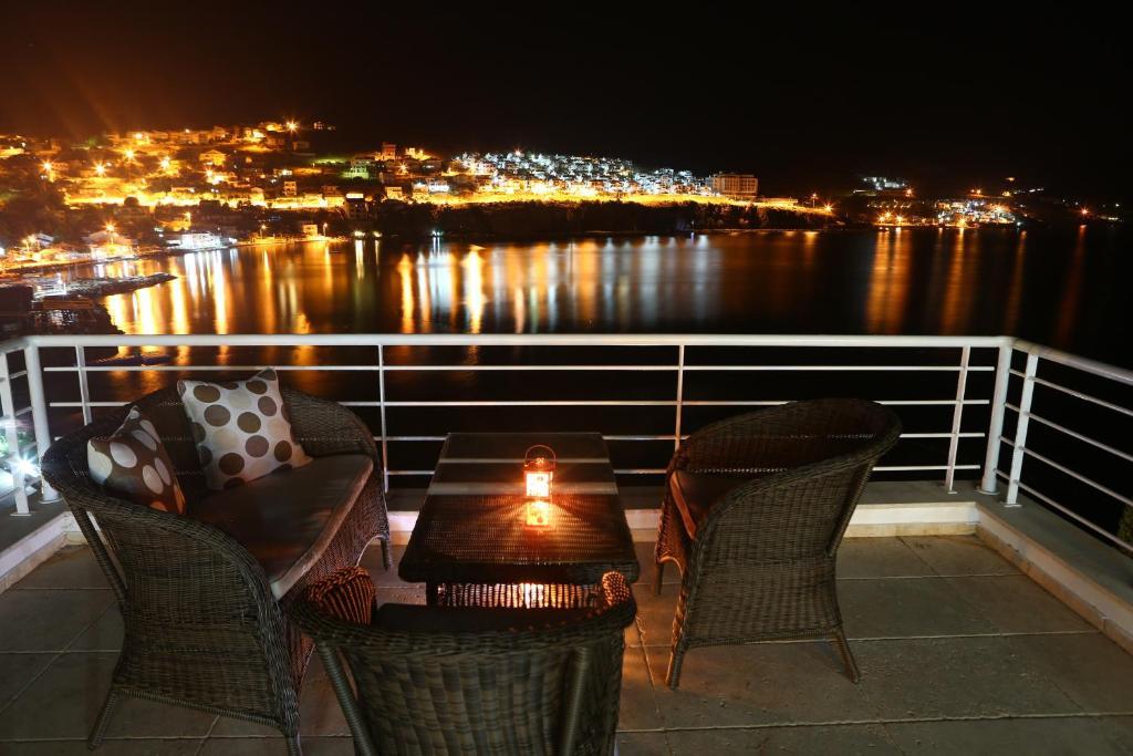 Reyhan Hotel Karaburun  Pokoj fotografie