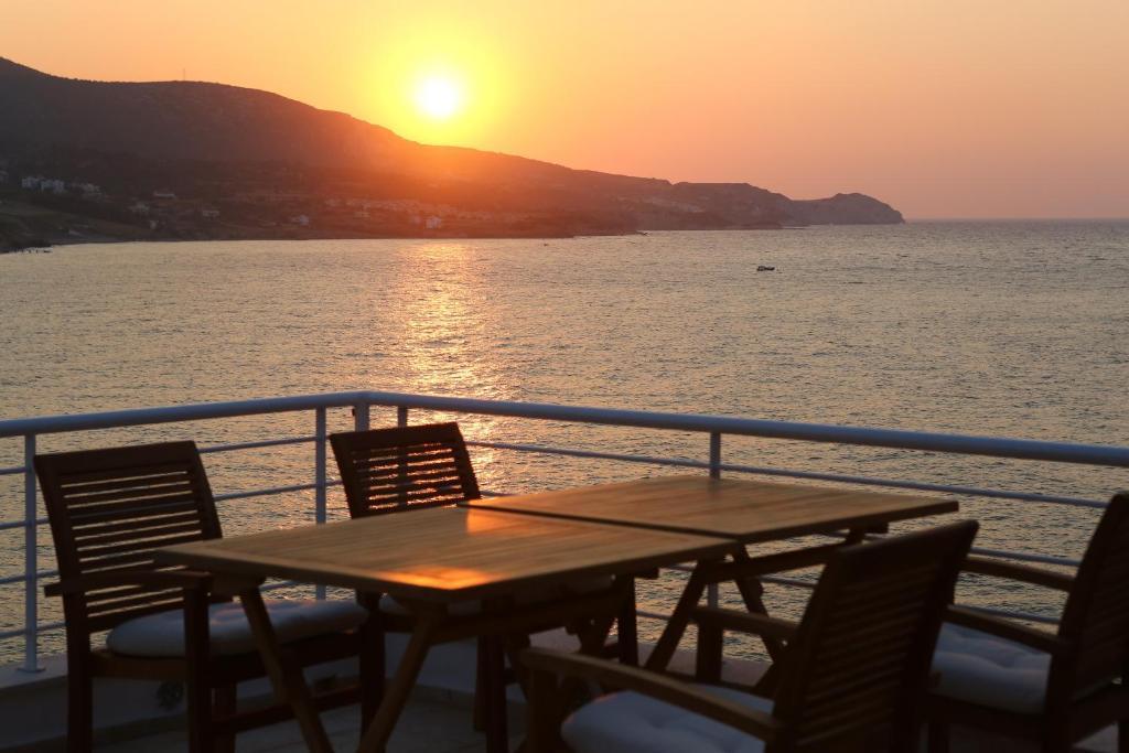 Reyhan Hotel Karaburun  Exteriér fotografie